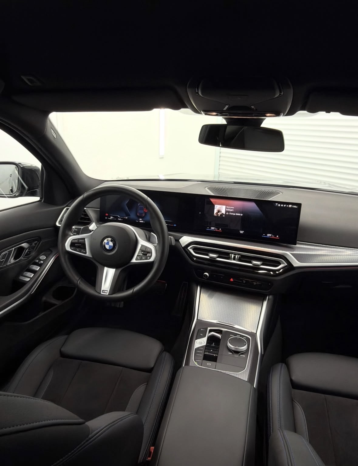 Full interior detail with leather conditioning